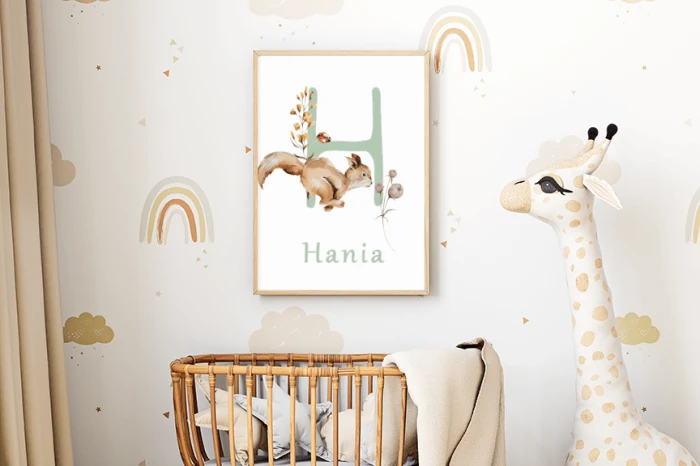 Hania-min.png