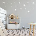 Naklejki na ścianę białe gwiazdki Wallie Studio Dekoracji